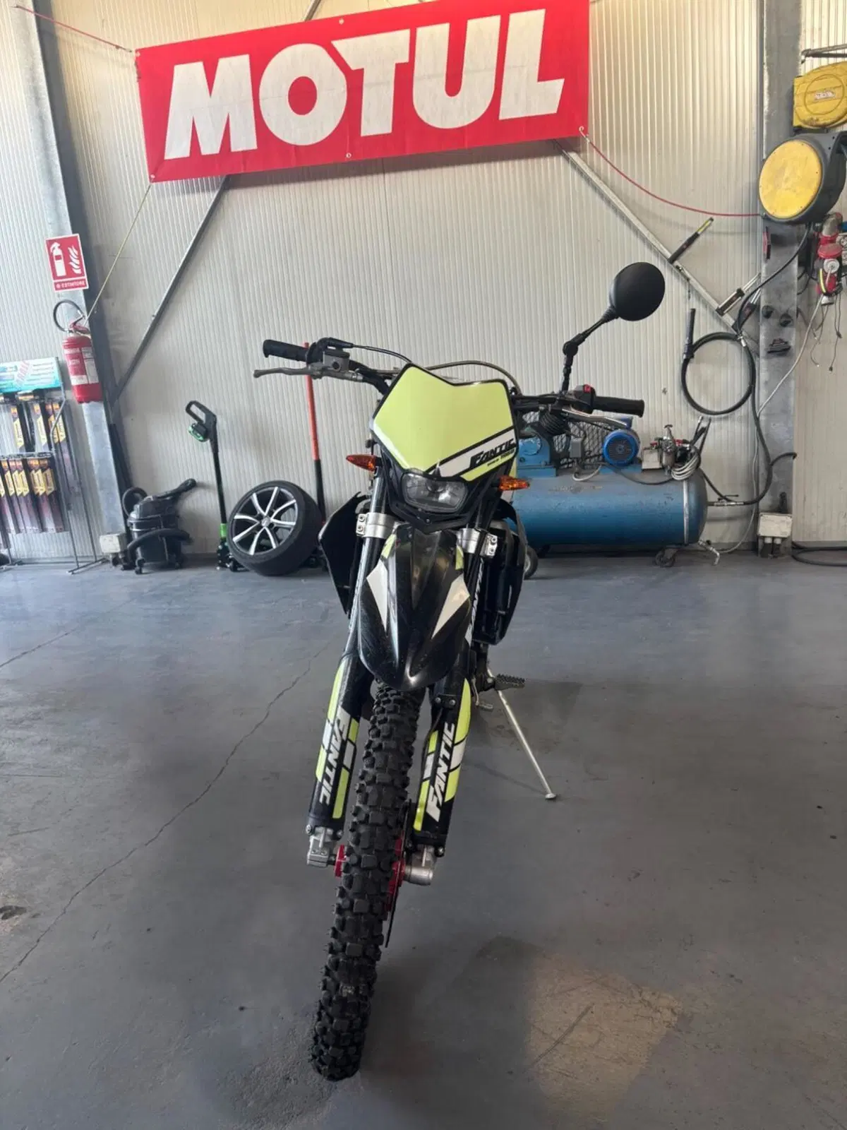 Fantic Motor Enduro 50 E Performance 2t (2019) (2)