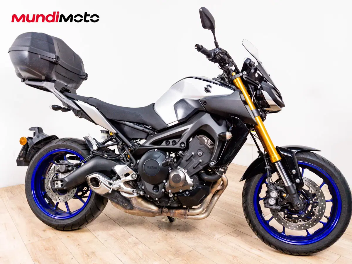 Yamaha MT-09 (2021 - 23) (2)