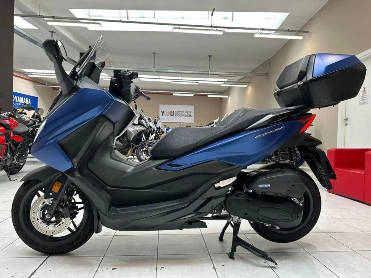 Honda Forza 125 Deluxe (2023 - 24) (3)