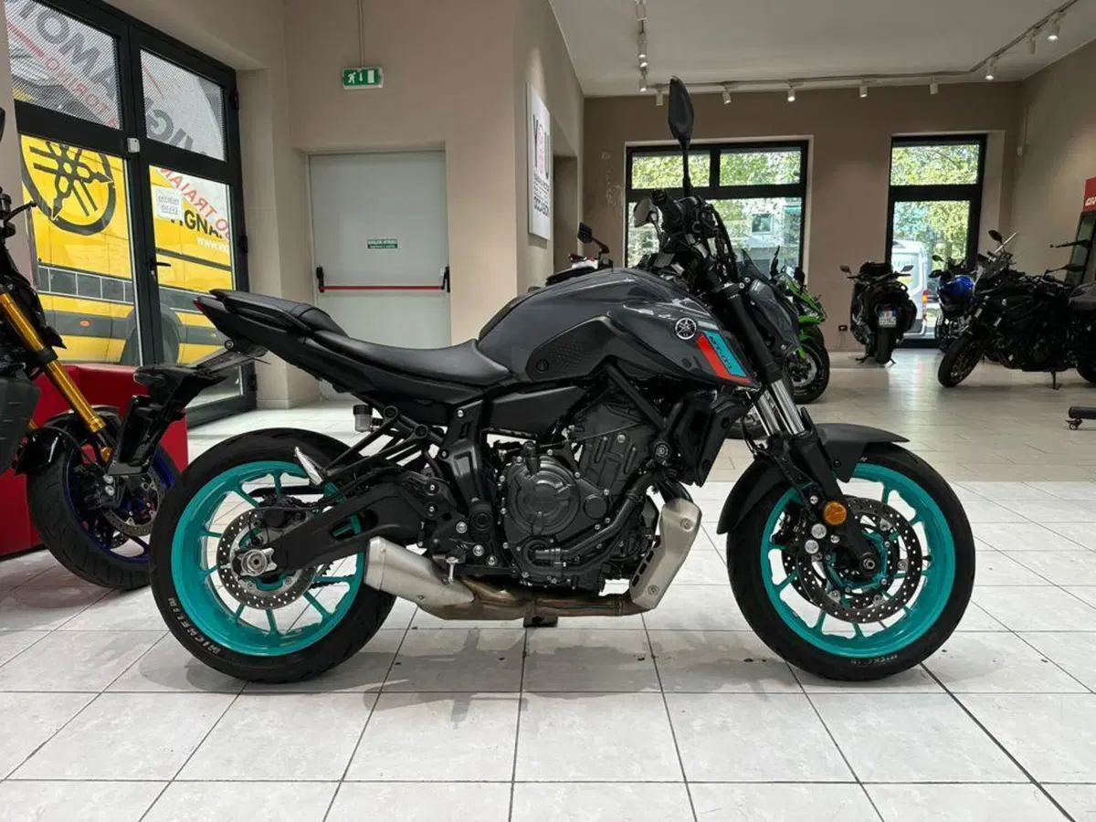 Yamaha MT-07 (2021 - 24) (6)