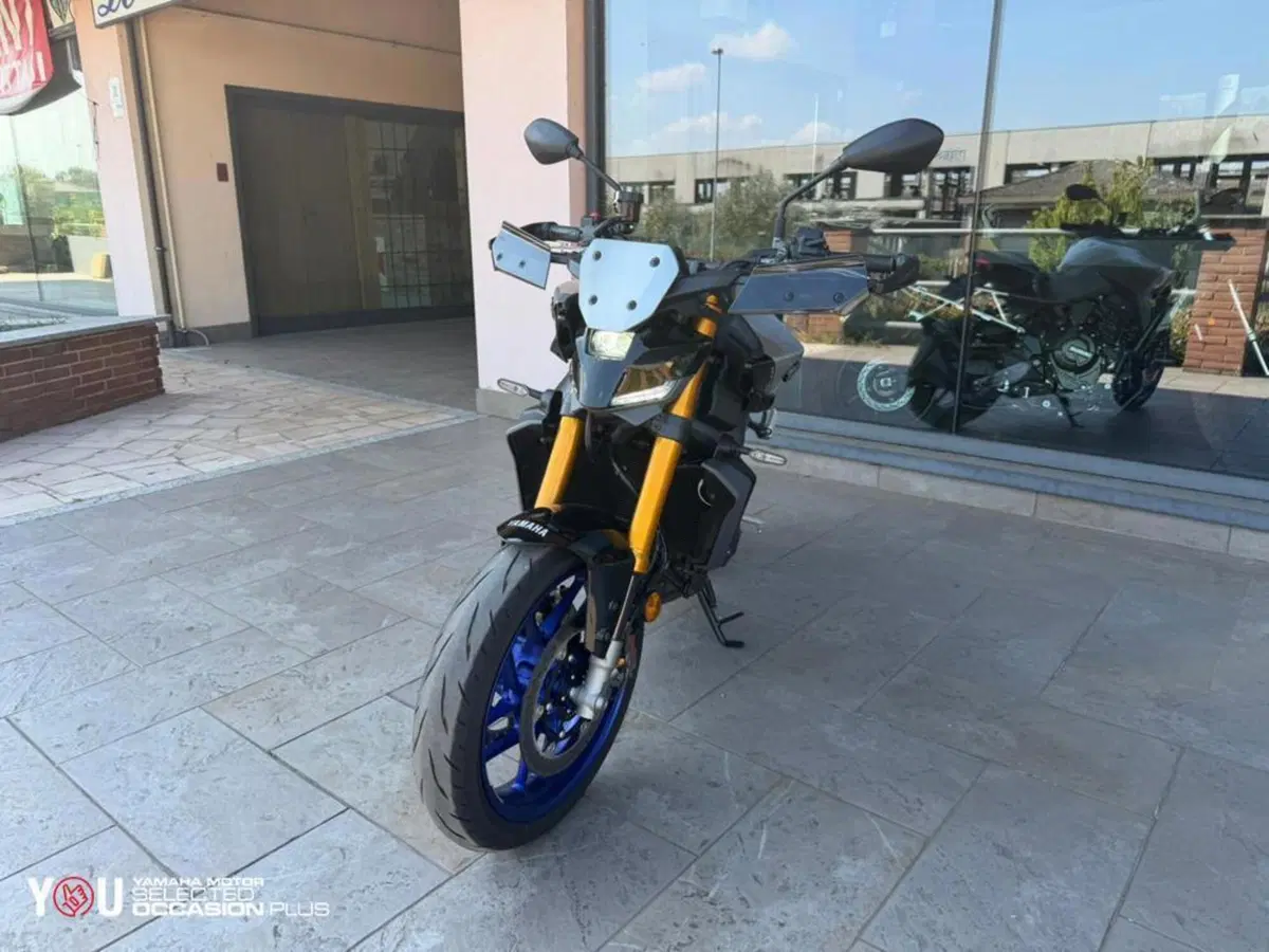 Yamaha MT-09 SP (2024 - 26) (2)