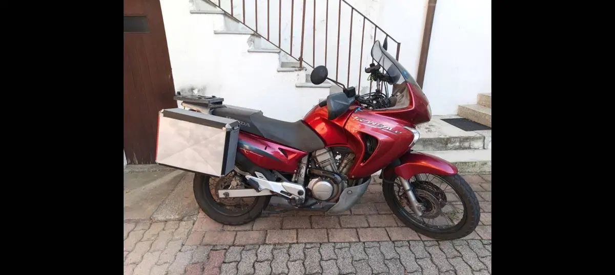 Honda Transalp XL 650V (2005 - 06) (4)
