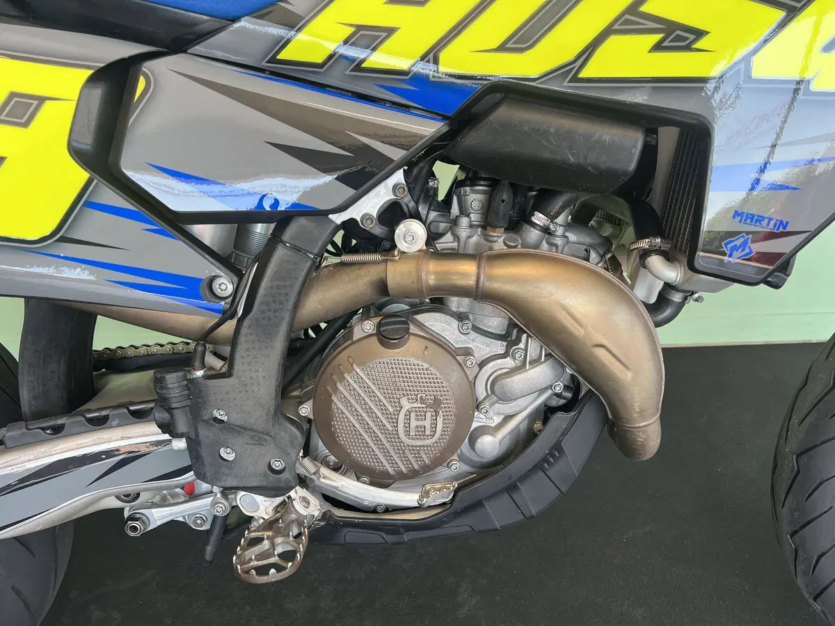 Husqvarna FC 450 (2025) (9)