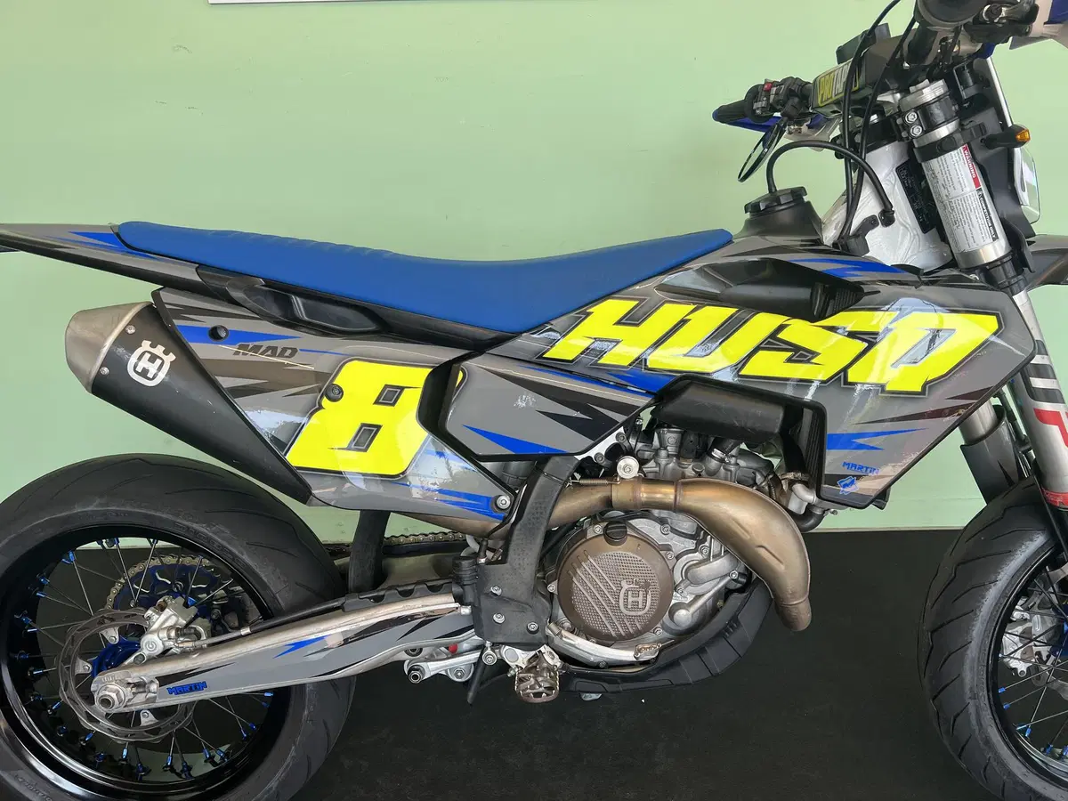 Husqvarna FC 450 (2025) (10)