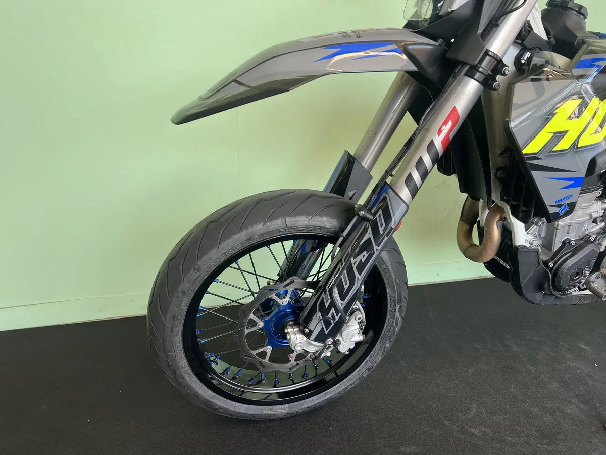 Husqvarna FC 450 (2025) (13)