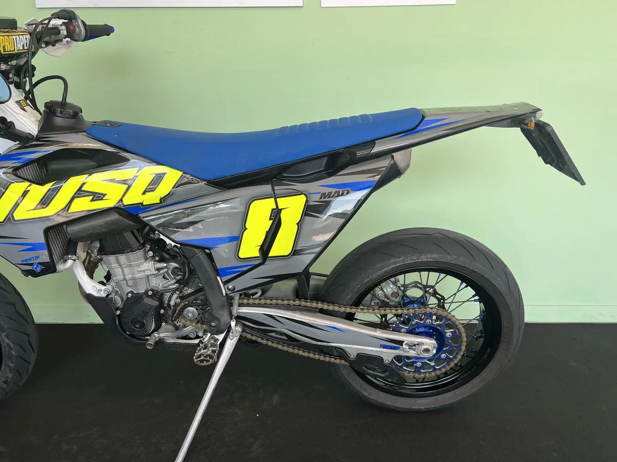 Husqvarna FC 450 (2025) (16)