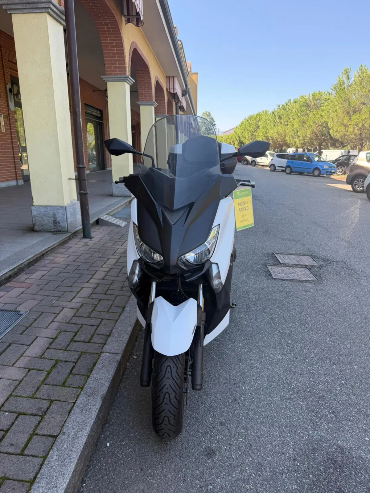 Yamaha X-Max 400 ABS (2013 - 16) (8)