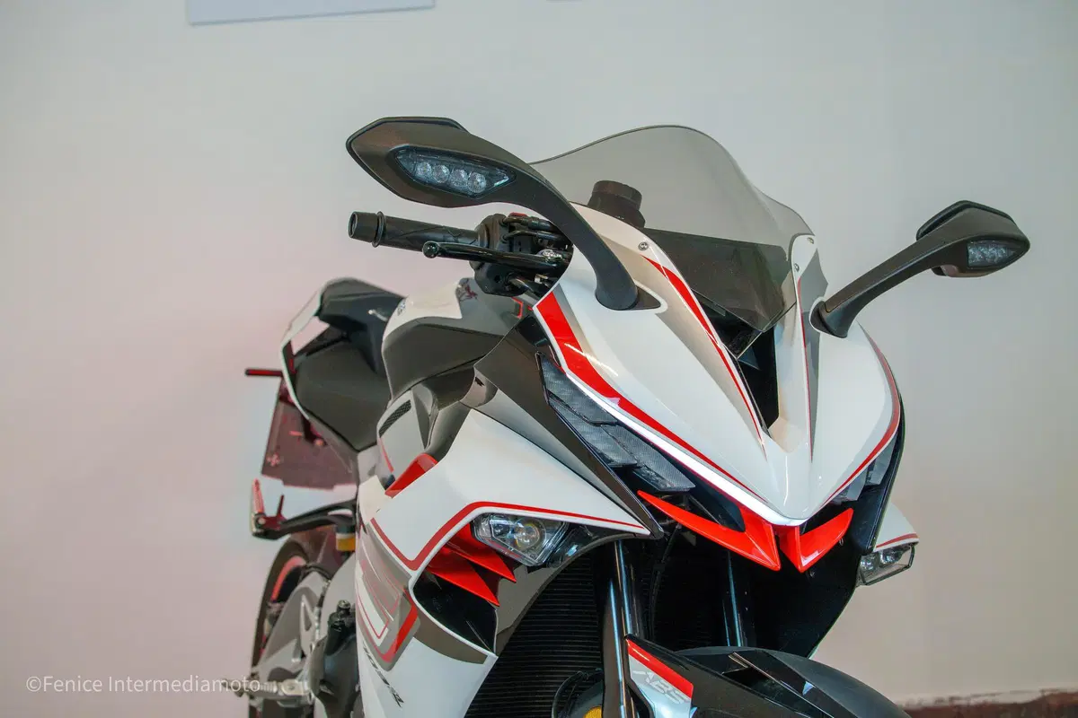 Zontes ZT703-RR (2025 - 26) (3)