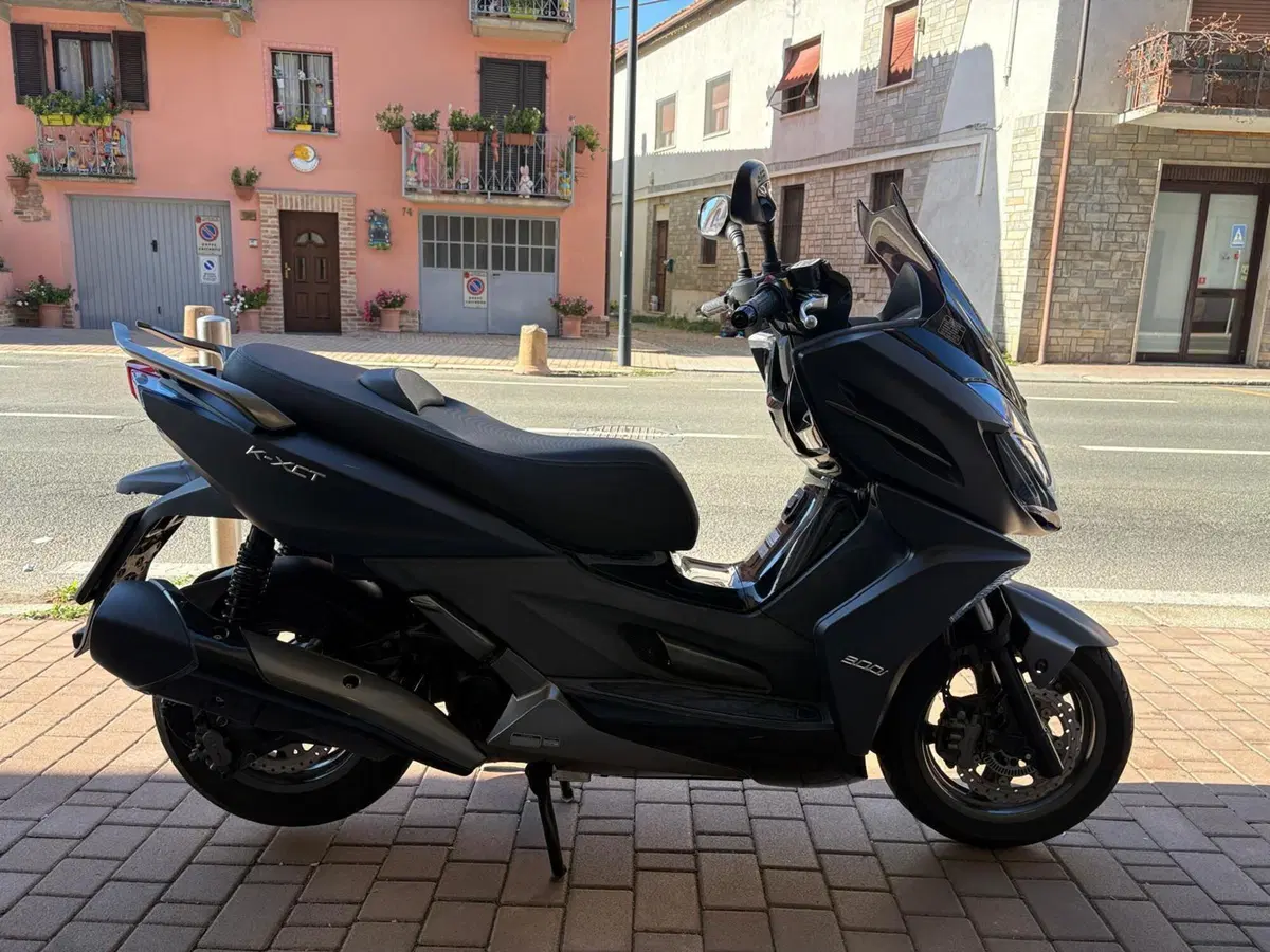Kymco K-Xct 300i (2012 - 17) (7)