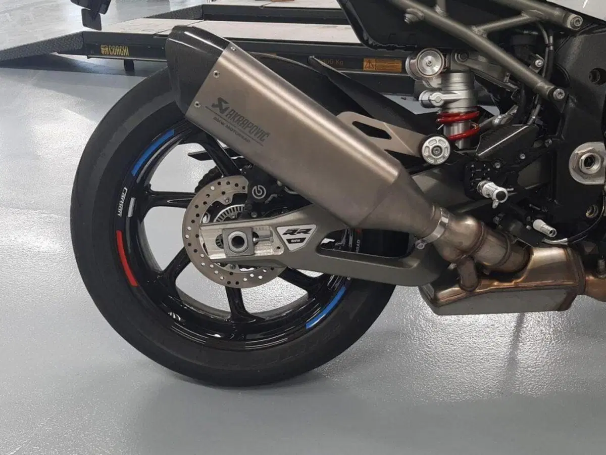 Bmw S 1000 RR (2025 - 27) (9)