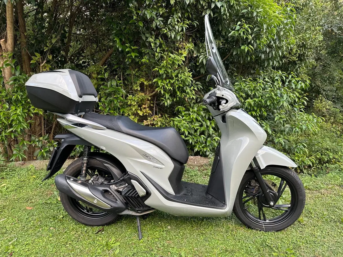 Honda SH 150i Sport (2022 - 23) (2)