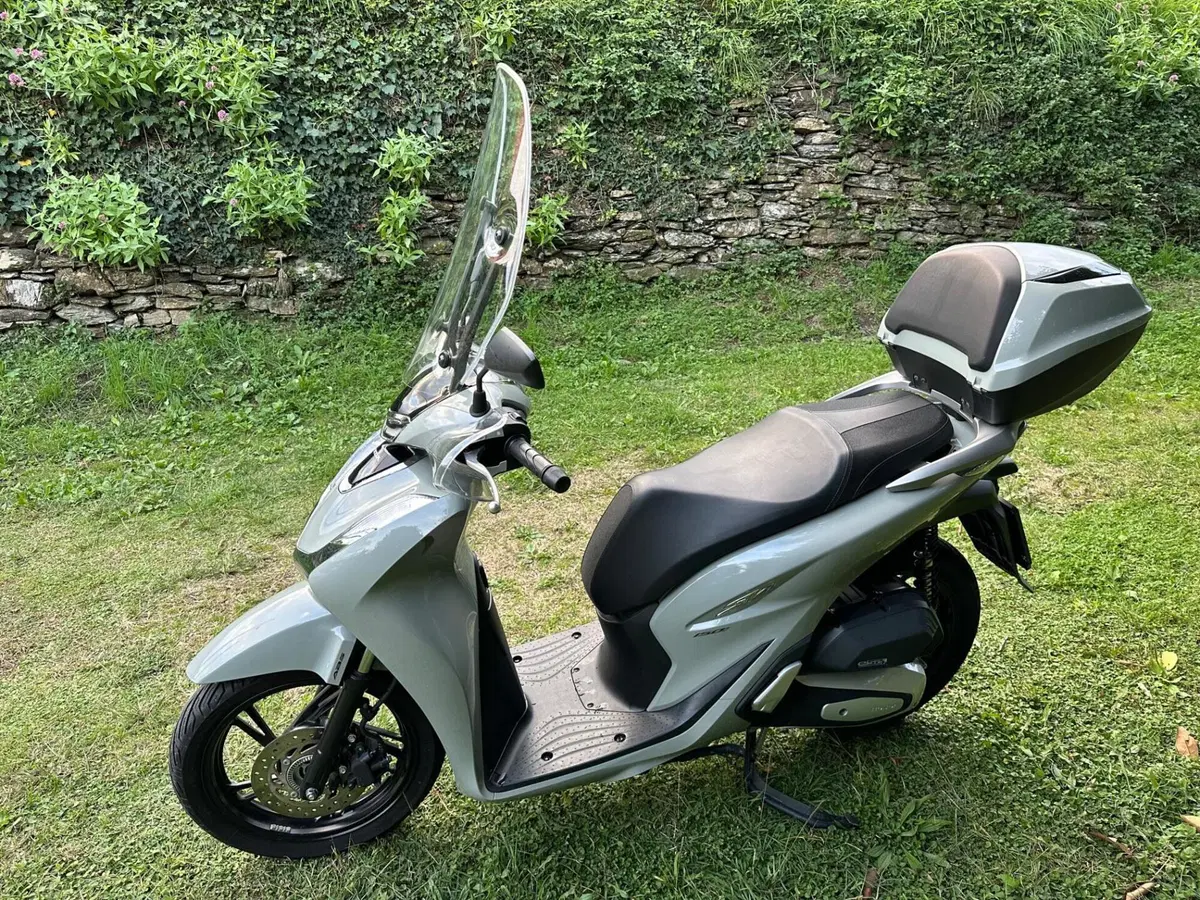 Honda SH 150i Sport (2022 - 23) (5)