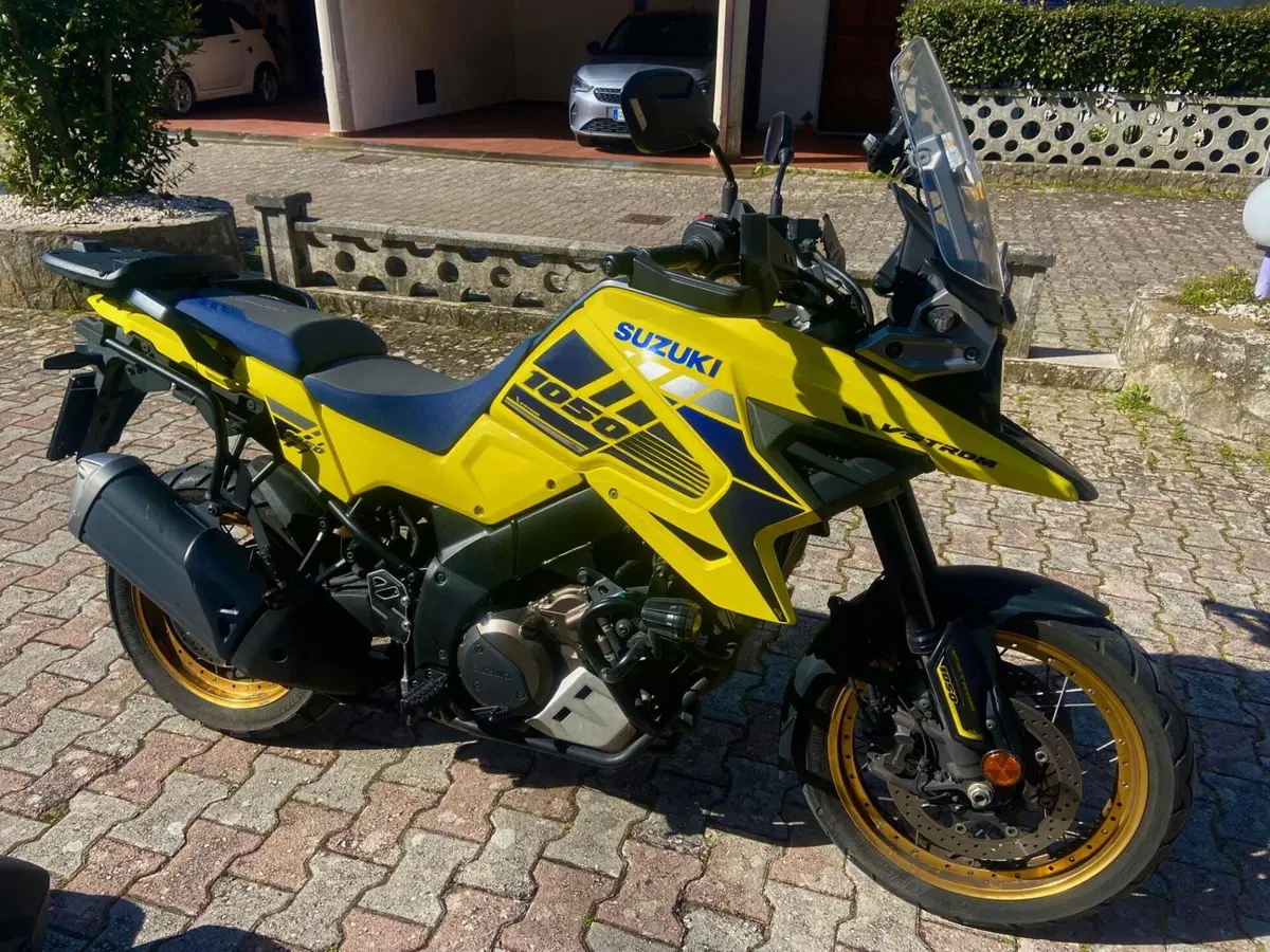 Suzuki V-Strom 1050XT Pro (2020 - 23) (2)