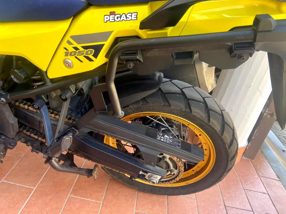 Suzuki V-Strom 1050XT Pro (2020 - 23) (5)