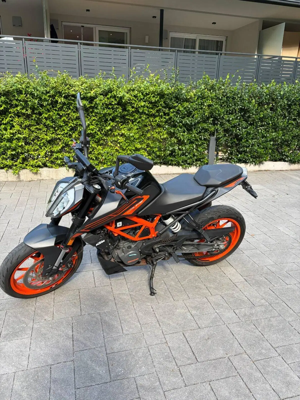 KTM 125 Duke (2021 - 23) (2)
