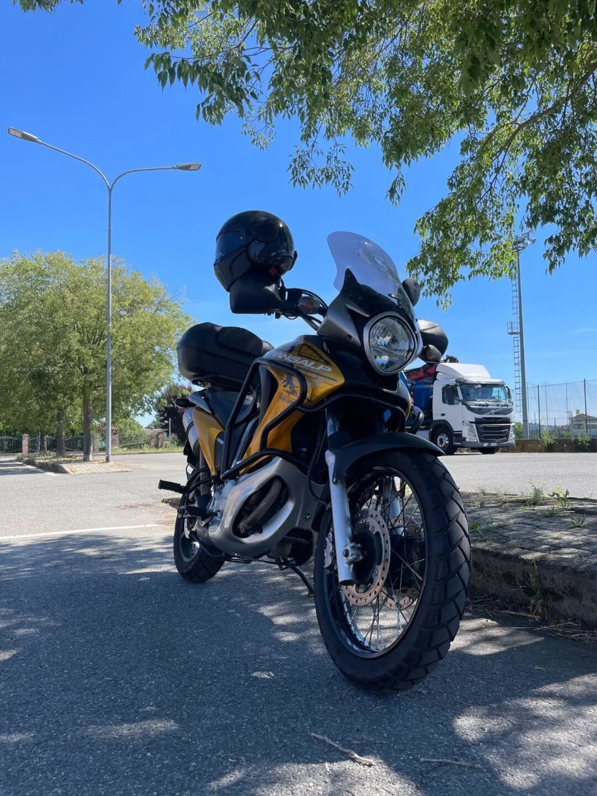 Honda Transalp XL 700 V (2007 - 13) (2)