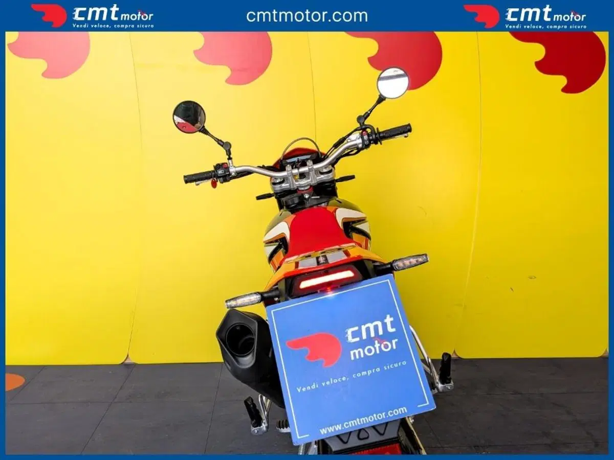 Swm SM 125 R Reborn (2026) (10)