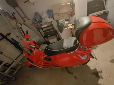 Vespa GTS 300 (2010 - 14) usata