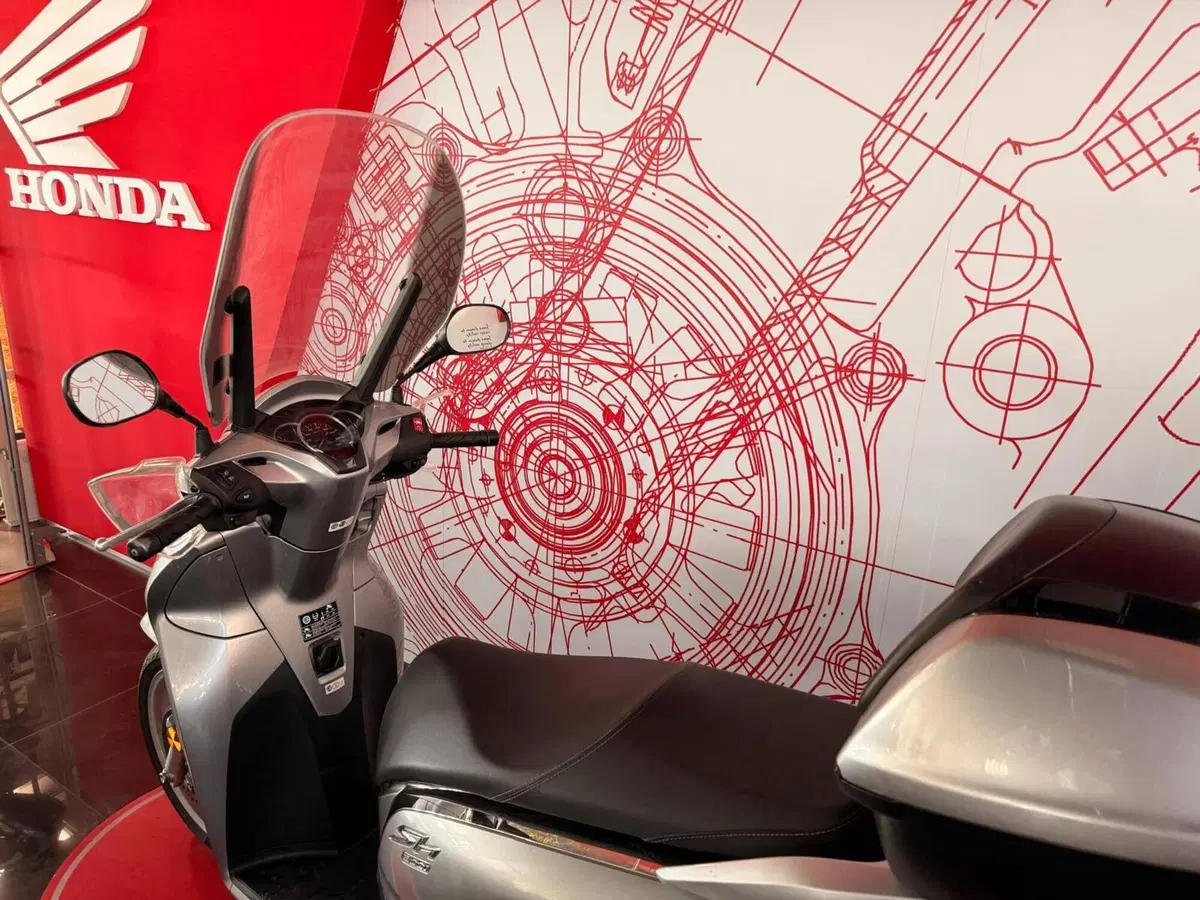 Honda SH 300 i ABS (2016 - 20) (7)