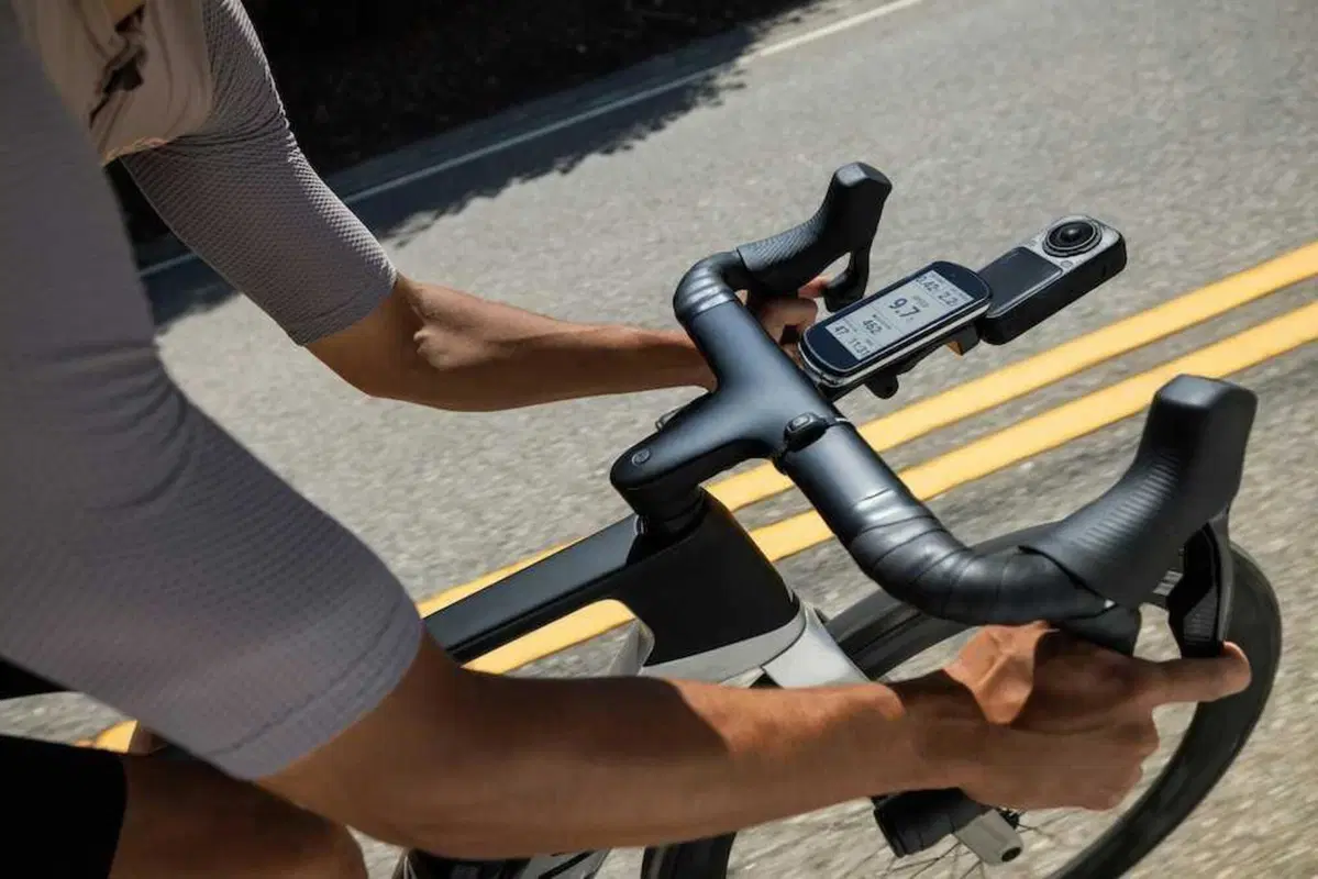 Insta360 presenta la nuova X6 (13)