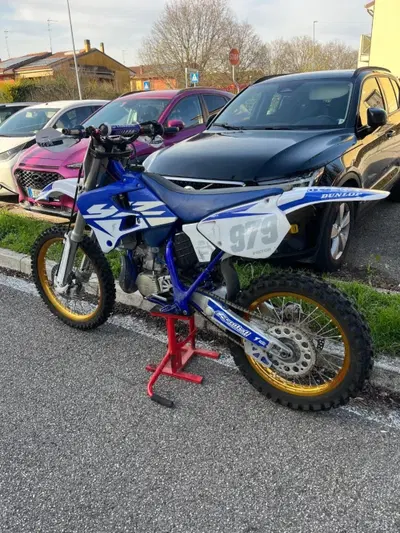 Yamaha YZ 250 usata