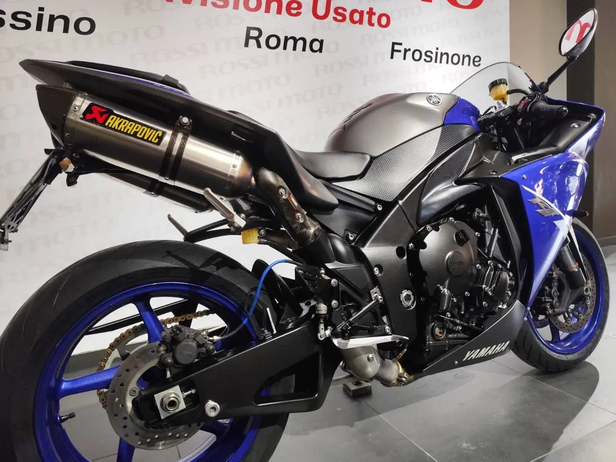 Yamaha YZF R1 (2012 - 14) (2)