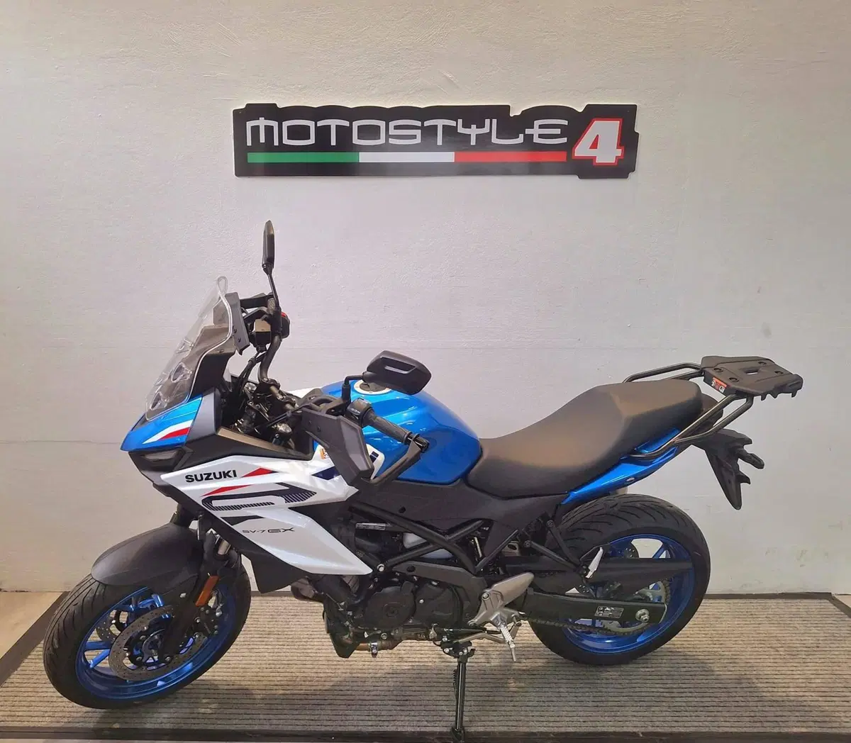 Suzuki SV-7GX (2026) (2)