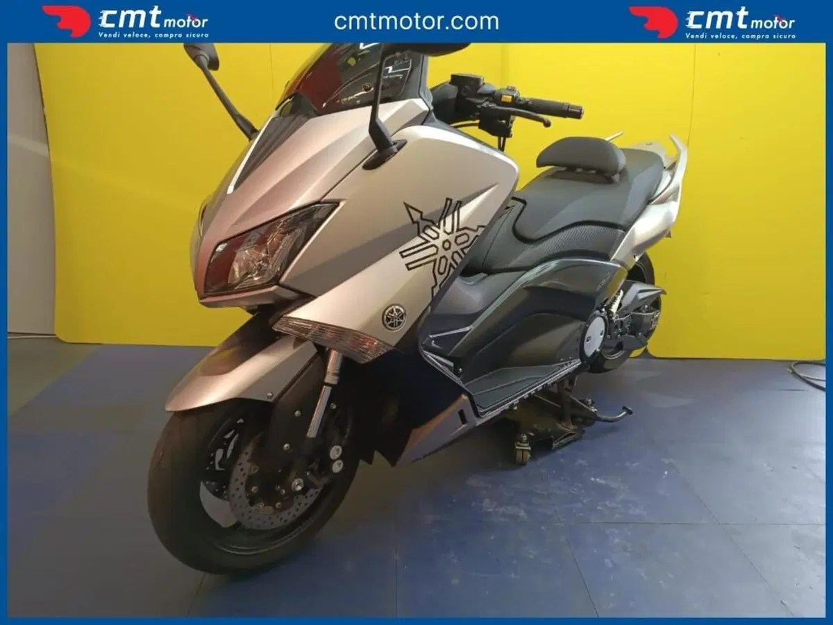 Yamaha T-Max 530 ABS (2015 - 17) (14)