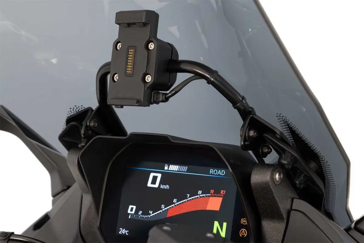 Con Wunderlich sulla BMW R 1300 RS la navigazione cambia prospettiva (6)