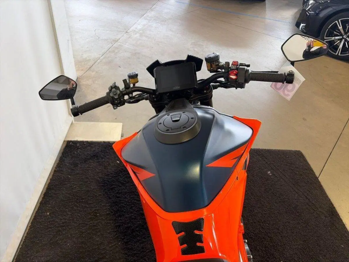KTM 1290 Super Duke R (2021 - 23) (7)