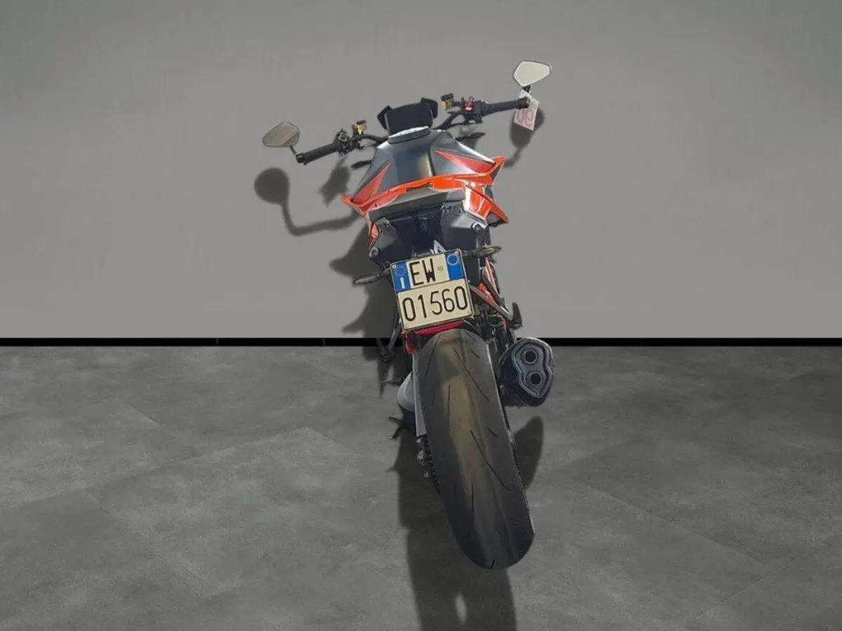 KTM 1290 Super Duke R (2021 - 23) (4)