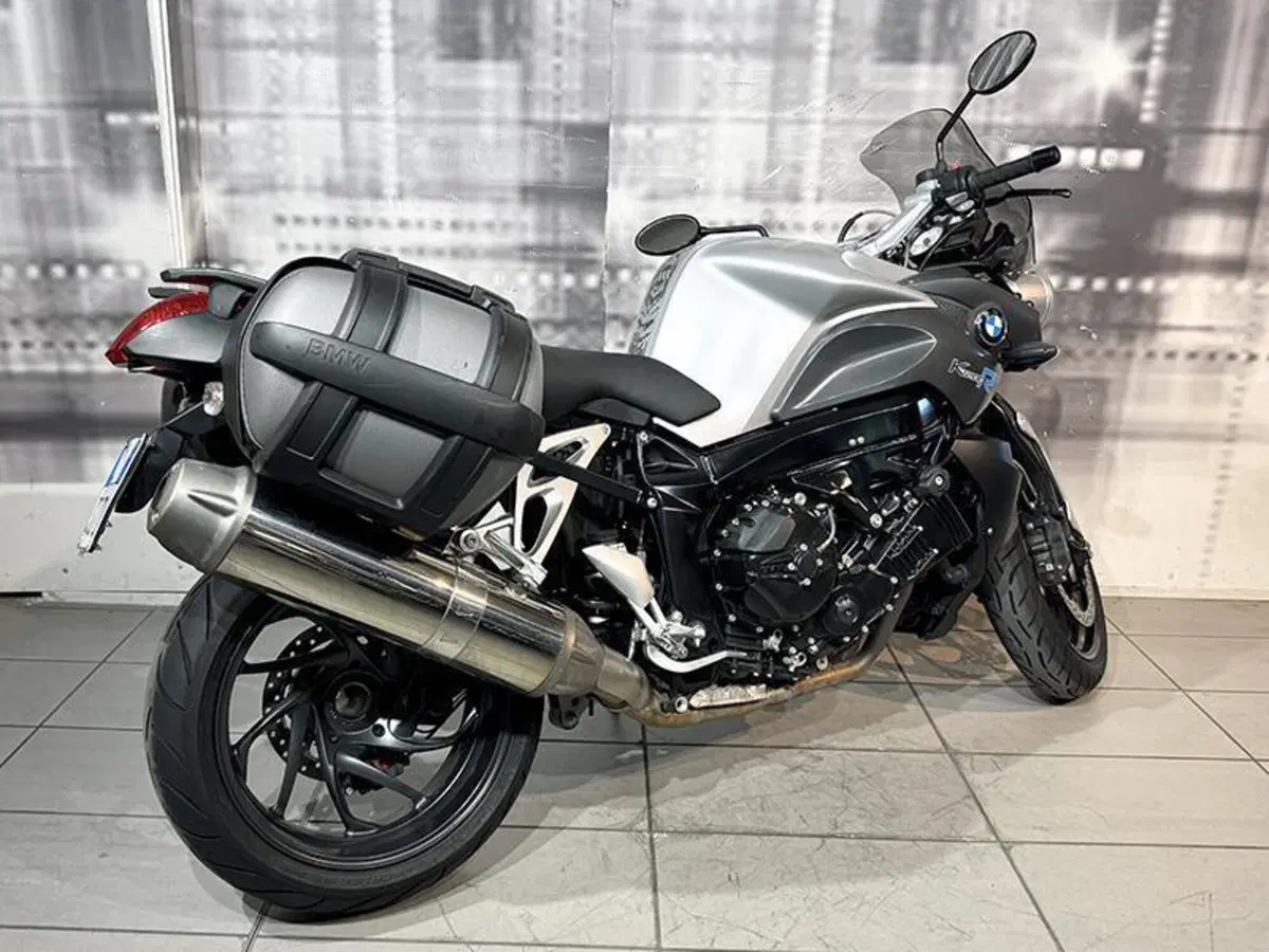 Bmw K 1200 R (8)