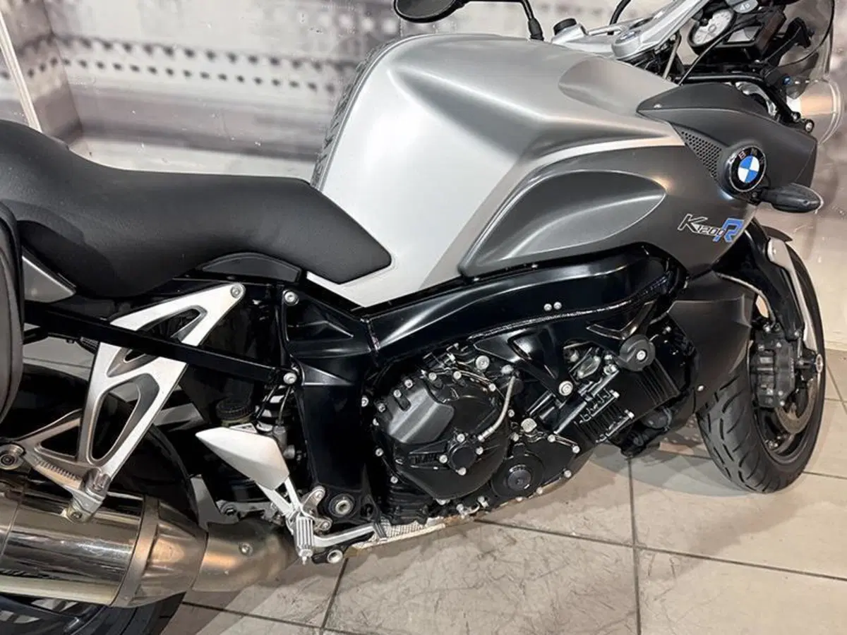 Bmw K 1200 R (9)