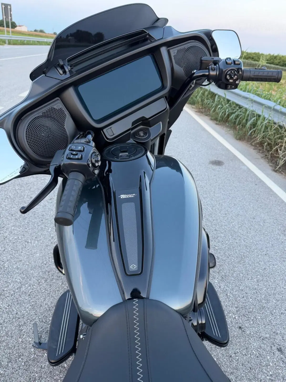 Harley-Davidson Street Glide (2024 - 26) (8)