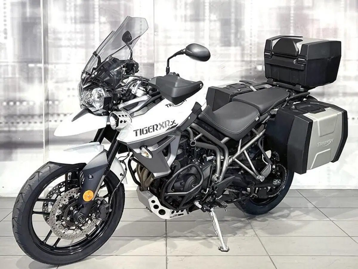 Triumph Tiger 800 XRx (2015 - 17) (7)