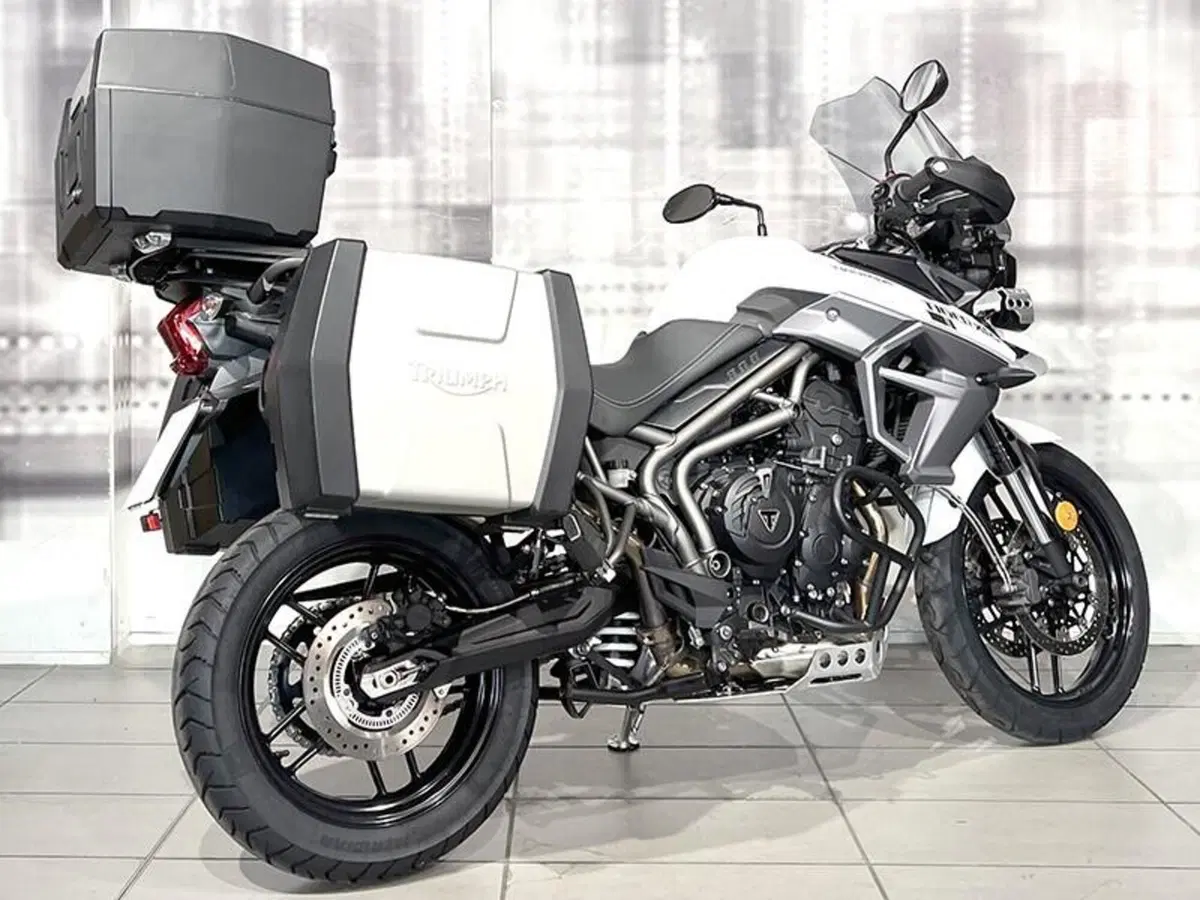 Triumph Tiger 800 XRx (2015 - 17) (8)