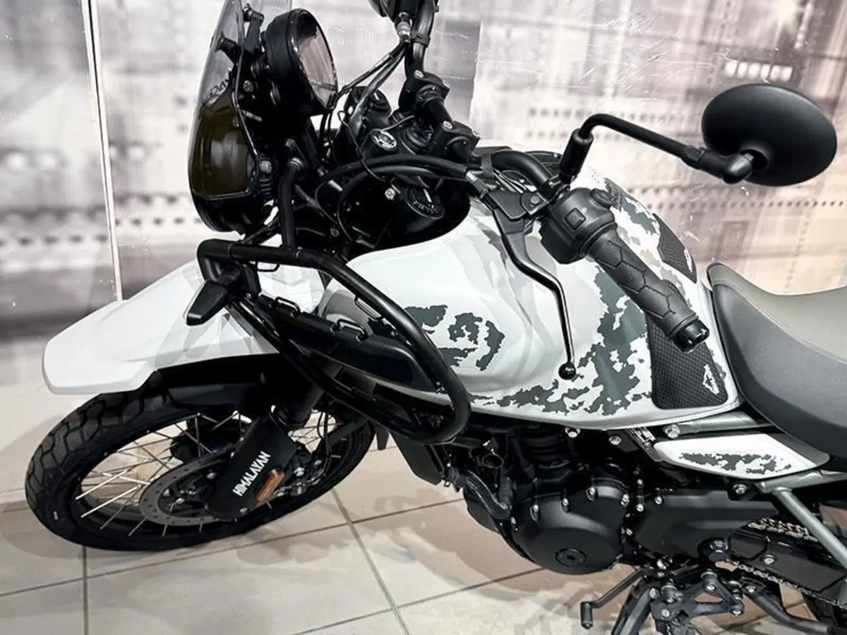 Royal Enfield Himalayan 450 (2024 - 26) (9)