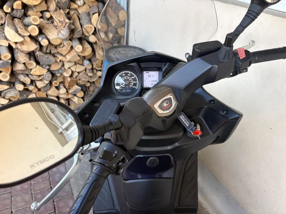 Kymco X-Town 125 City (2020) (7)