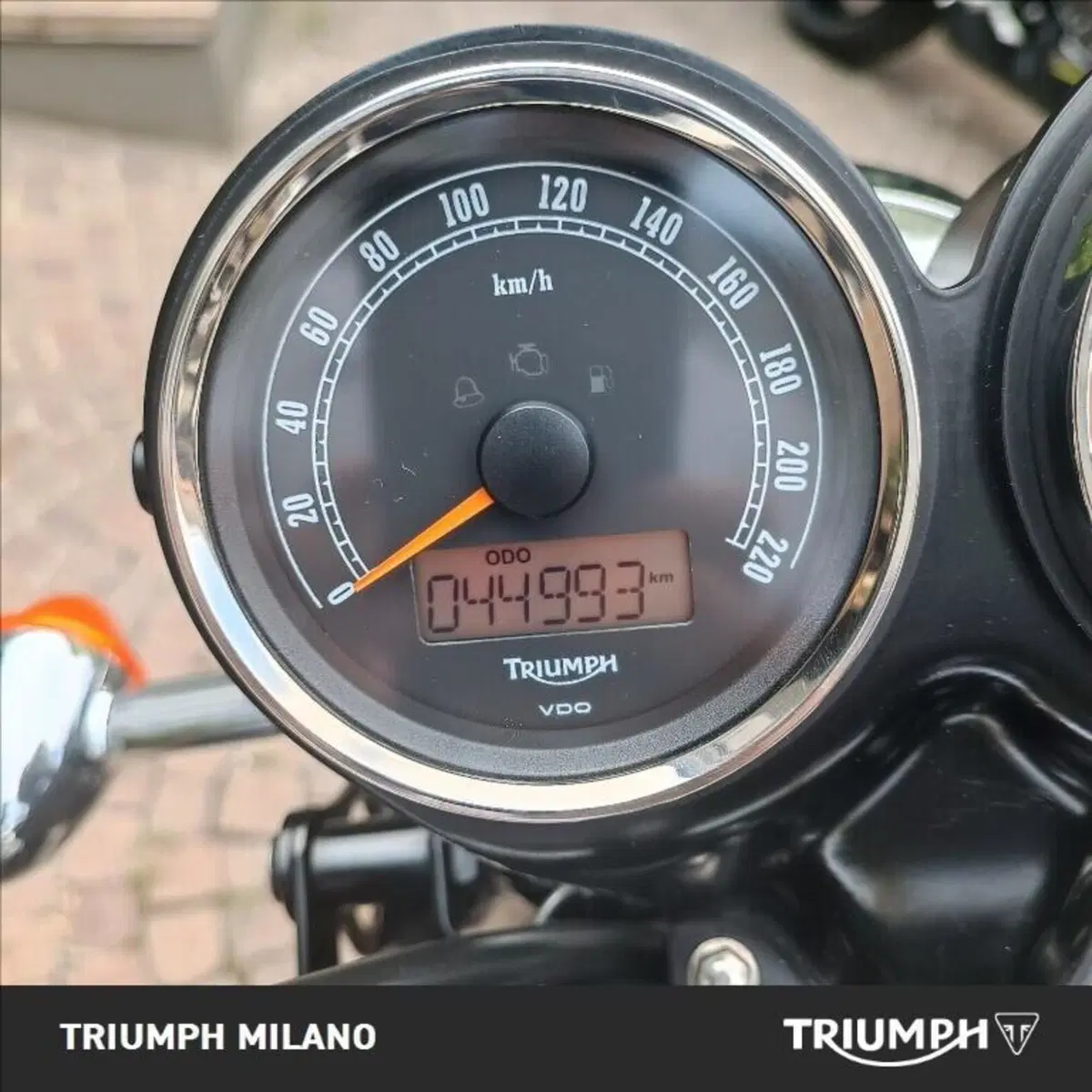 Triumph Bonneville T100 (2008 - 16) (8)