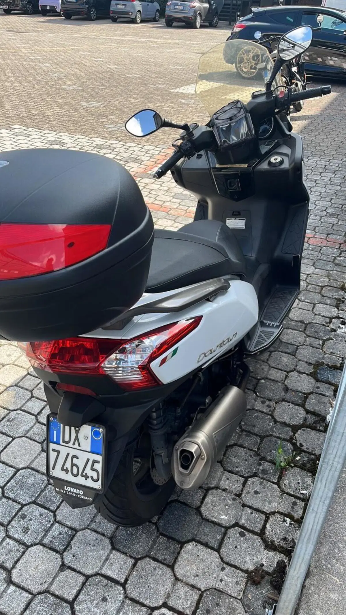 Kymco Downtown 300i ABS (2009 - 17) (2)