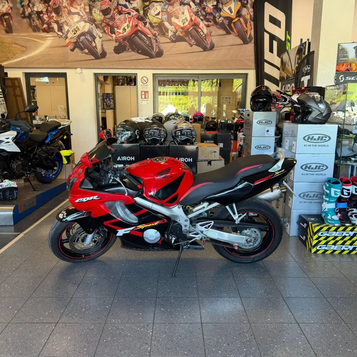 Honda CBR 600 F (2001 - 06) (2)