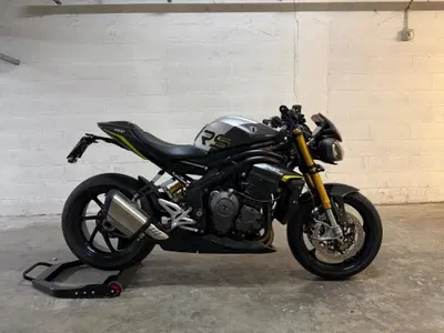 Triumph Speed Triple 1200 RS (2025 - 26) usata