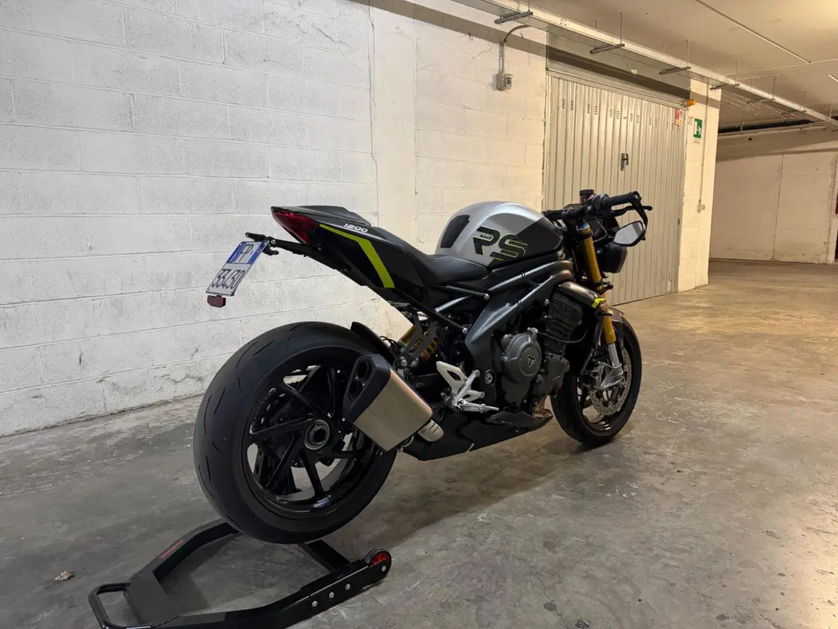 Triumph Speed Triple 1200 RS (2025 - 26) (3)