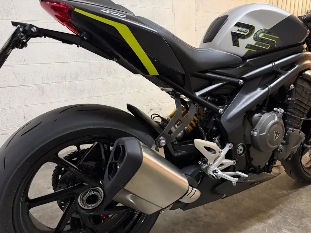 Triumph Speed Triple 1200 RS (2025 - 26) (5)