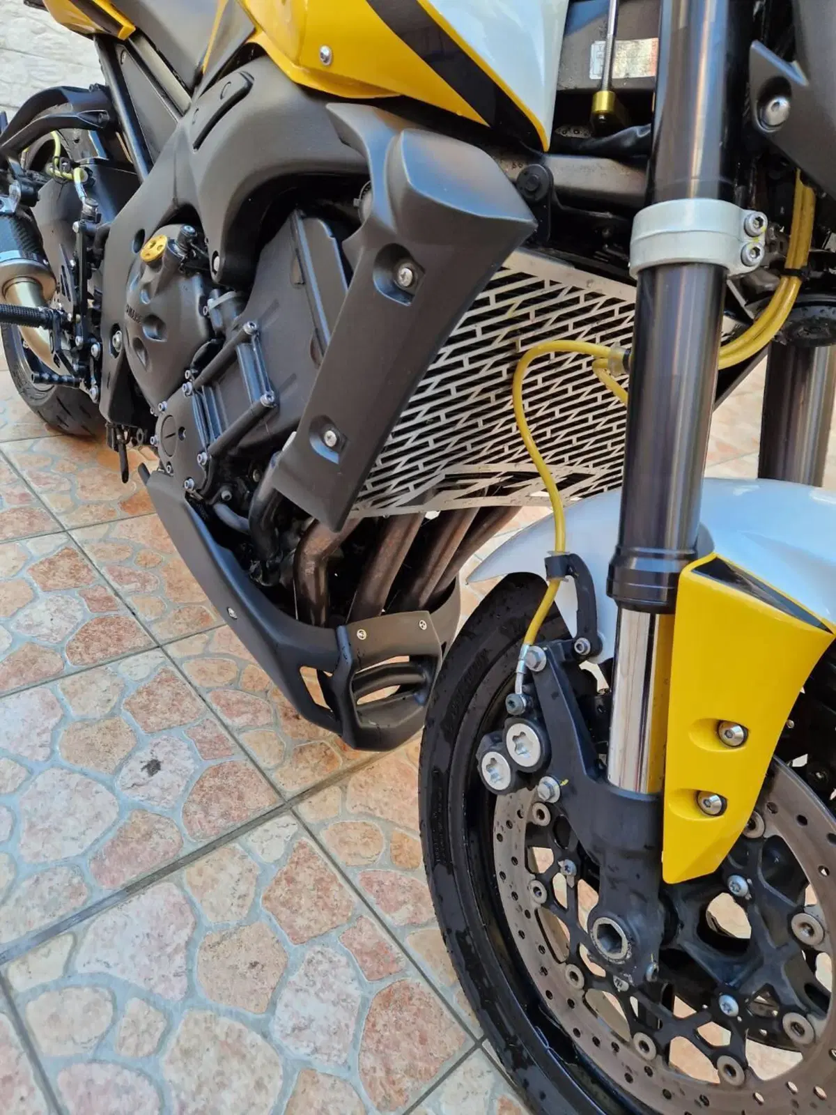 Yamaha FZ1 (2006 - 16) (5)