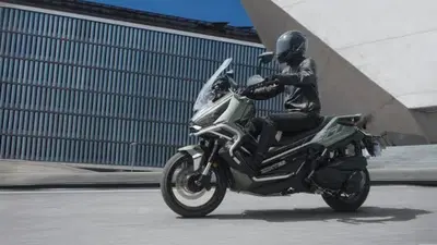 Il mercato cresce, ma le moto restano in rosso: le immatricolazioni di agosto 2026