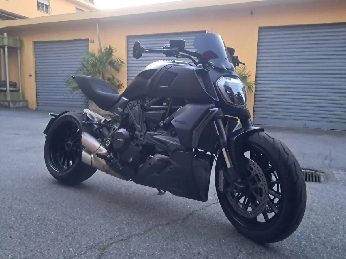 Ducati Diavel 1260 (2021 - 22) (4)