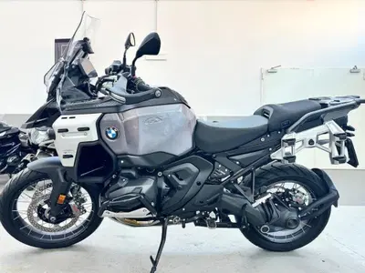 Bmw R 1300 GS Adventure Triple Black (2025 - 26) usata