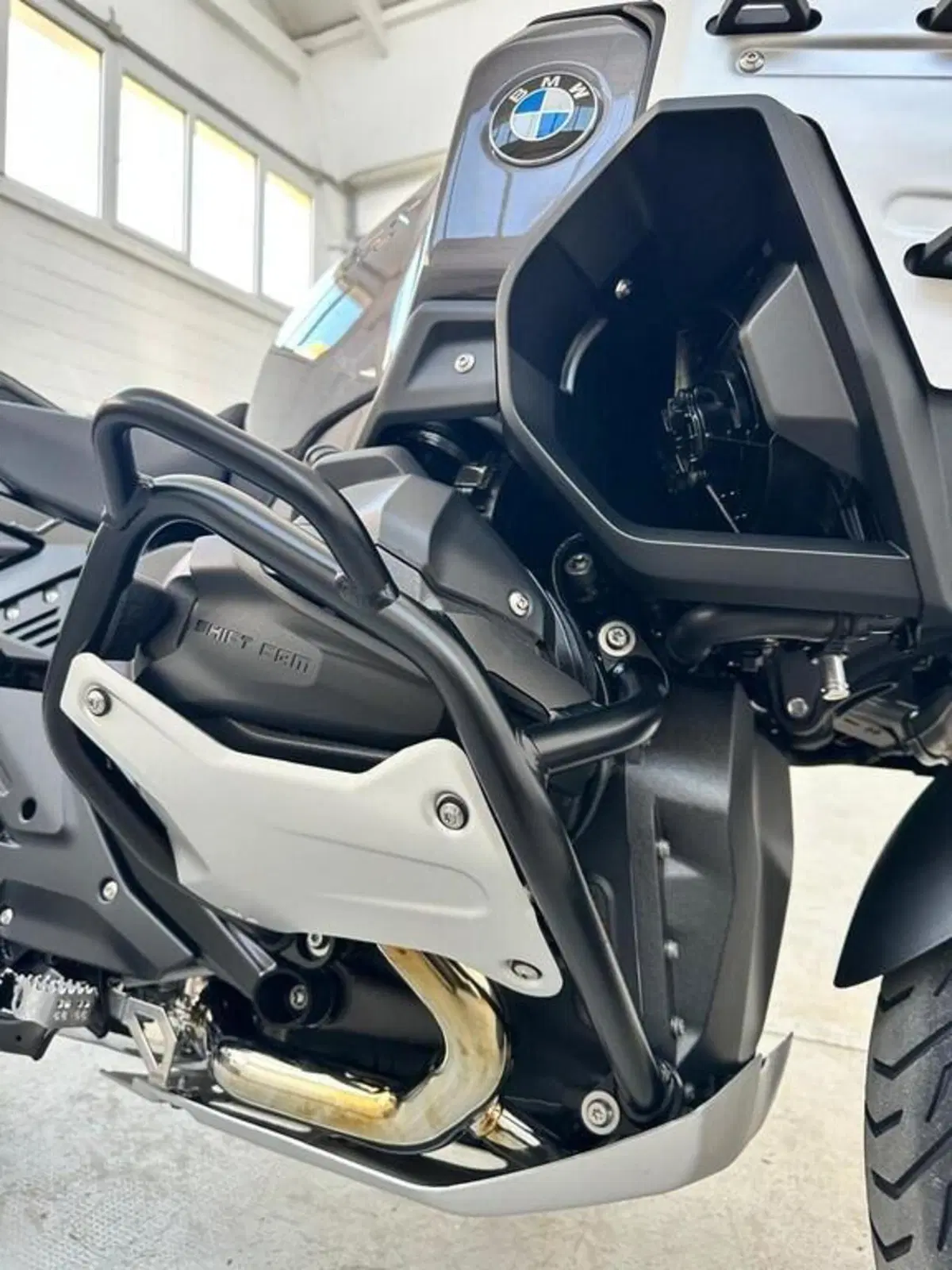 Bmw R 1300 GS Adventure Triple Black (2025 - 26) (4)