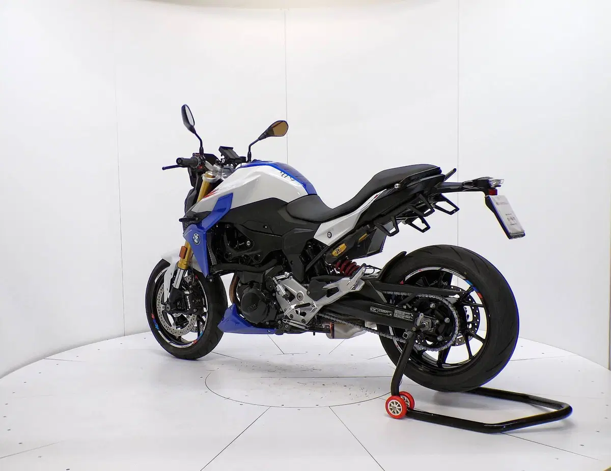 Bmw F 900 R (2021 - 24) (5)
